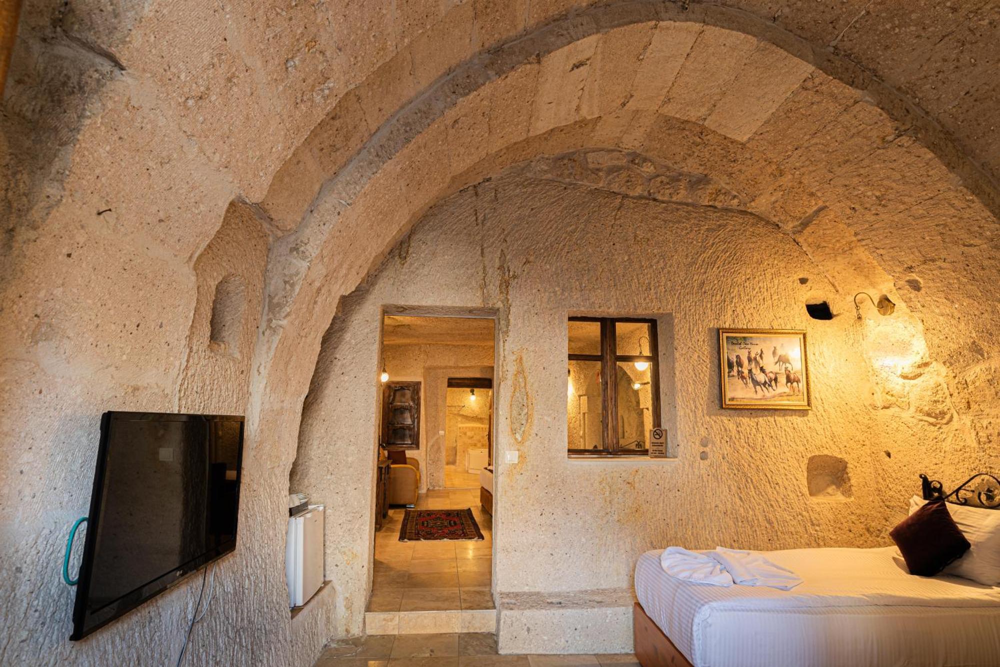 Elegance Cave Suites & Restaurant Гьореме Екстер'єр фото